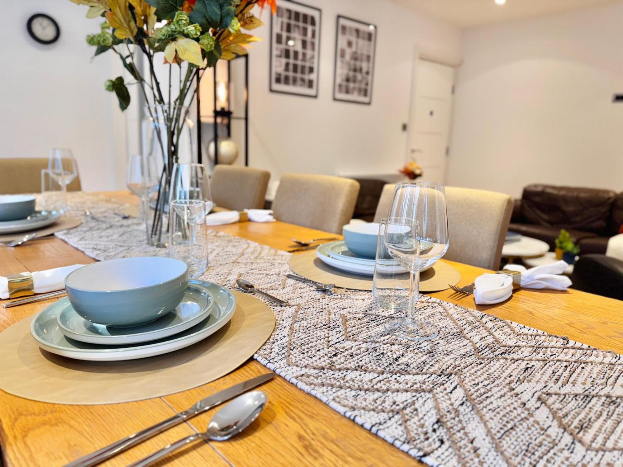 En-Suites With Free Parking 30Min To Central London Ngoại thất bức ảnh